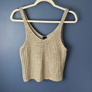 Moon & Madison Knit Green Tank Top
